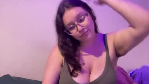 Snapshot of cherryacidxo chatting on 06/15/26, 04:36 cherry online show from 06/15/26, 04:36