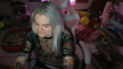 CherryBombBomb online show from 01/02/25, 05:57