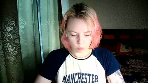 cherrybaby_0 online show from 07/07/26, 10:52