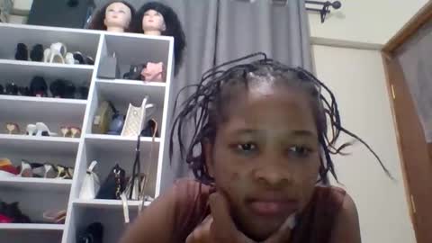 Cherryblossom2002 online show from 11/30/25, 07:29