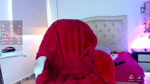 Snapshot of cherryblow_ chatting on 01/08/26, 02:19 Cherry Glow online show from 01/08/26, 02:19