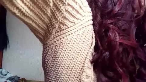 Lina online show from 11/14/25, 11:20