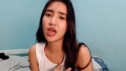 Snapshot of cherrycharmxd chatting on 03/18/26, 01:36 Mary online show from 03/18/26, 01:36