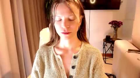 Snapshot of cherrycoloured chatting on 03/07/26, 08:22 Anna online show from 03/07/26, 08:22