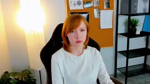 cherrycrushlove online show from 05/08/26, 06:52