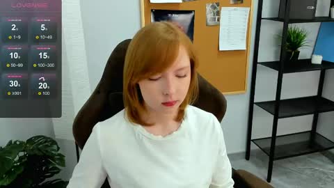 cherrycrushlove online show from 05/12/26, 05:48