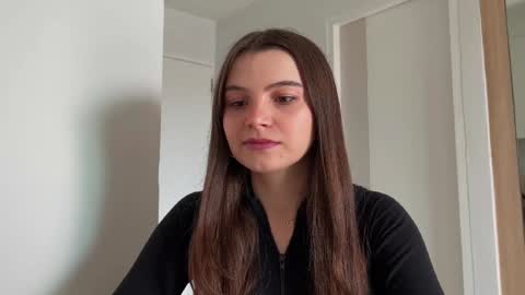 Lina online show from 12/15/24, 04:18