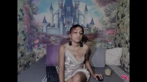 Snapshot of cherryindian694u chatting on 06/23/26, 06:22 leah is the name online show from 06/23/26, 06:22