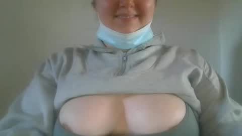 Snapshot of cherryjune chatting on 04/29/26, 08:48 CherryJune online show from 04/29/26, 08:48