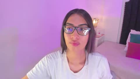 Cherry online show from 10/12/25, 12:04