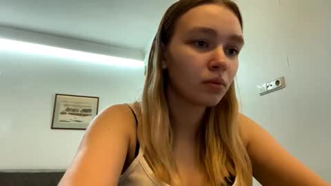 Lei online show from 03/17/26, 05:55