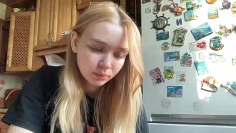 Snapshot of cherryleija chatting on 06/02/26, 01:18 Lei online show from 06/02/26, 01:18