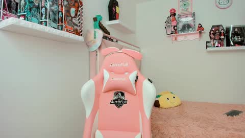 Snapshot of cherrymafer666 chatting on 01/15/25, 08:48 cherrycute666 online show from 01/15/25, 08:48