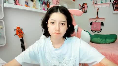 cherrycute666 online show from 12/03/25, 10:52