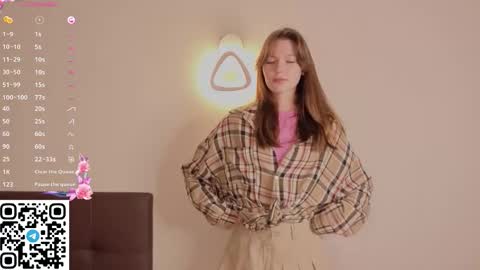 Snapshot of cherrymira chatting on 11/24/25, 05:12 Loise online show from 11/24/25, 05:12