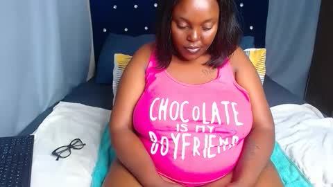 cherryyummy69 online show from 12/18/25, 08:48