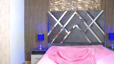 Cheryl online show from 11/26/25, 04:02