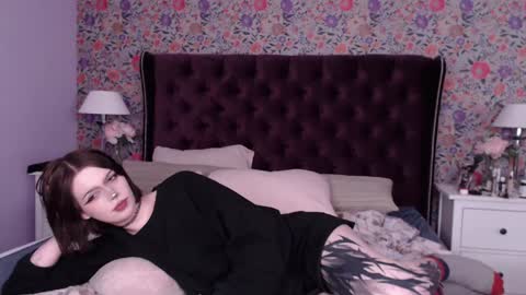 Snapshot of cheryl_turner chatting on 01/15/25, 01:56 amelia online show from 01/15/25, 01:56