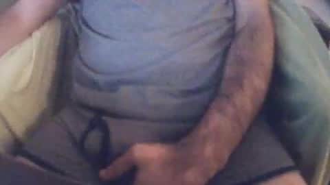 Snapshot of cheslongss chatting on 01/17/26, 06:33 Ches Long online show from 01/17/26, 06:33