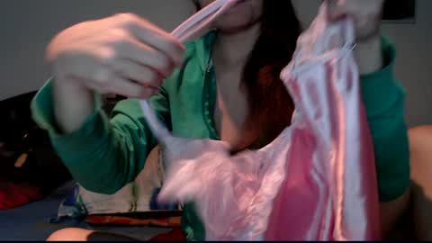 Snapshot of chiara177 chatting on 01/08/25, 09:55 Chiara online show from 01/08/25, 09:55