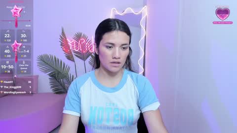 Snapshot of chiara_tay chatting on 01/24/25, 05:53 Chiara online show from 01/24/25, 05:53