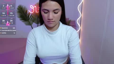 Snapshot of chiara_tay chatting on 02/26/25, 09:53 Chiara online show from 02/26/25, 09:53