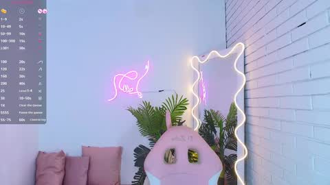 Snapshot of chiara_tay chatting on 03/11/25, 07:26 Chiara online show from 03/11/25, 07:26