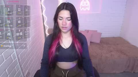 Snapshot of chiara_tay chatting on 10/05/25, 11:41 Chiara online show from 10/05/25, 11:41