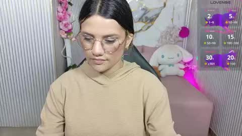 Snapshot of chiara_tay chatting on 06/08/26, 07:03 Chiara online show from 06/08/26, 07:03