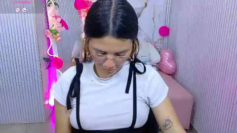 Snapshot of chiara_tay chatting on 07/15/26, 07:08 Chiara online show from 07/15/26, 07:08