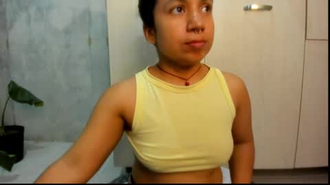 Chiara fustox online show from 05/12/26, 12:30