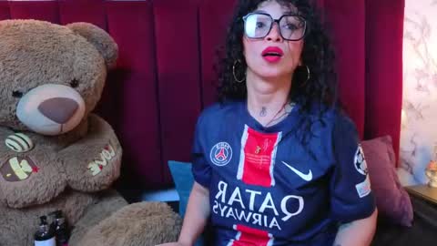 Snapshot of chiarajjones chatting on 05/31/26, 12:12 CHIARA online show from 05/31/26, 12:12