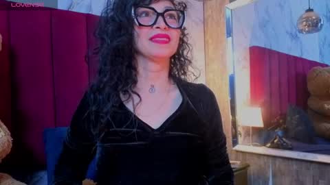 Snapshot of chiarajjones chatting on 08/07/26, 01:24 CHIARA online show from 08/07/26, 01:24