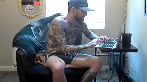 Snapshot of chiarov chatting on 03/08/26, 11:58 chiarov online show from 03/08/26, 11:58