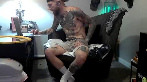 Snapshot of chiarov chatting on 03/12/26, 09:48 chiarov online show from 03/12/26, 09:48