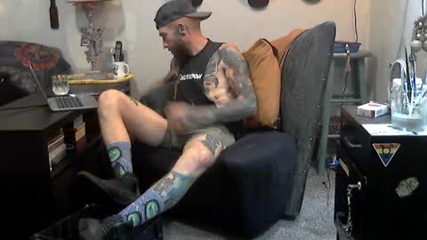 Snapshot of chiarov chatting on 03/18/26, 07:00 chiarov online show from 03/18/26, 07:00