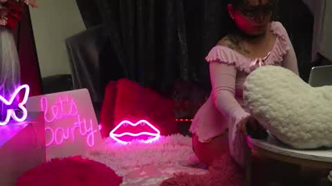 Snapshot of chicababe29 chatting on 03/07/26, 08:50 Chicababe29 online show from 03/07/26, 08:50