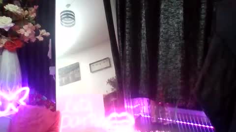 Snapshot of chicababe29 chatting on 03/15/26, 08:26 Chicababe29 online show from 03/15/26, 08:26