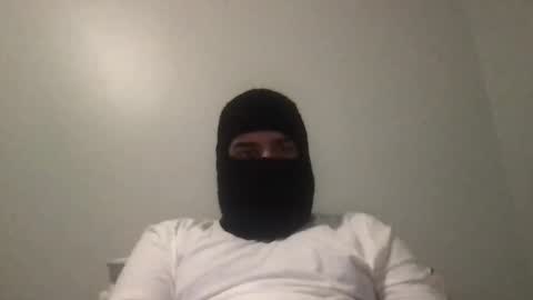 Snapshot of chicopaiisaa chatting on 10/17/25, 02:52 Andres online show from 10/17/25, 02:52