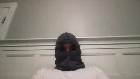 Snapshot of chicopaiisaa chatting on 11/15/25, 03:52 Andres online show from 11/15/25, 03:52