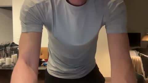 Snapshot of chiguy841 chatting on 01/27/25, 12:54 ChiGuy841 online show from 01/27/25, 12:54