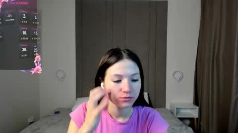 Cameron online show from 11/18/25, 01:33