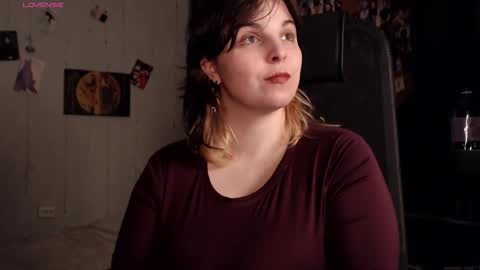 Saya online show from 12/17/25, 09:10