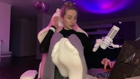 Goddess Vika - owner of all ur money online show from 03/11/25, 02:51
