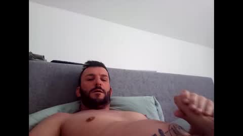 Snapshot of chillibodega chatting on 02/18/26, 10:22 chris online show from 02/18/26, 10:22