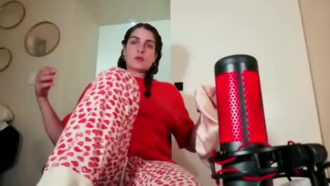 yoursensualparadise online show from 04/24/26, 10:23