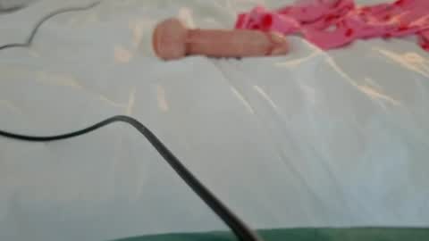 yoursensualparadise online show from 06/27/26, 08:52