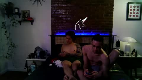 Snapshot of chillyal chatting on 03/30/26, 10:27 A online show from 03/30/26, 10:27