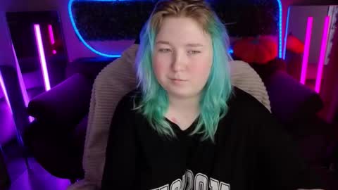 Chim-Chim online show from 11/28/25, 09:34