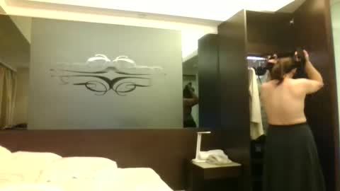 Snapshot of chinesetea1668 chatting on 02/17/25, 05:10 chinesetea1668 online show from 02/17/25, 05:10